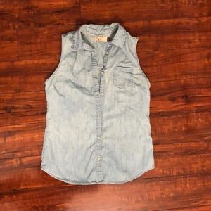 Sleeveless denim top